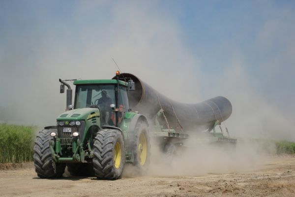 finke-spezialtransporte137B9C1B63-21AE-5CD7-83BB-C5924A712E04.jpg